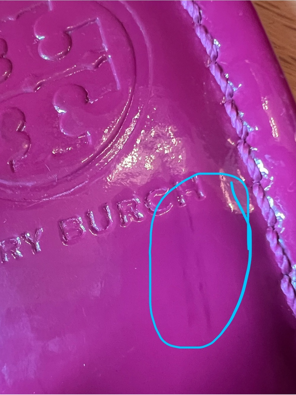 Tory Burch Party Fuchsia Croc Embossed Patent Leather Miller Sandals in - Picture 9 of 16